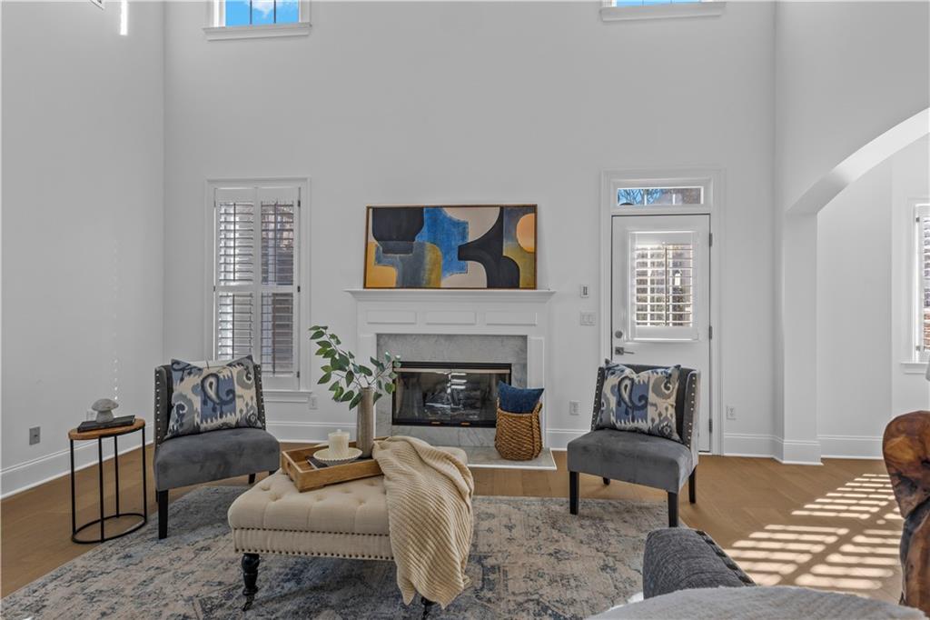 285 Wembley Circle Atlanta, GA 30328 - Photo 3 of 44