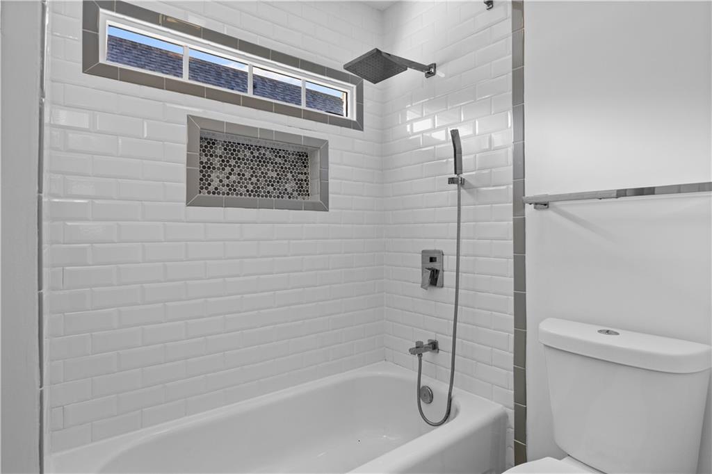 285 Wembley Circle Atlanta, GA 30328 - Photo 34 of 44