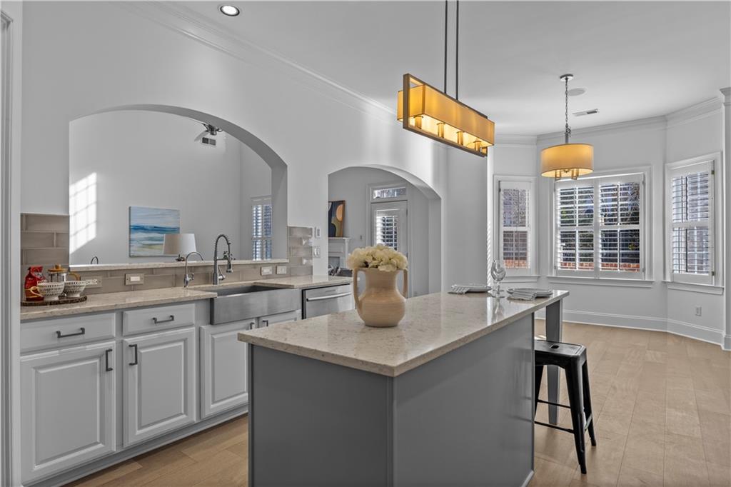 285 Wembley Circle Atlanta, GA 30328 - Photo 9 of 44