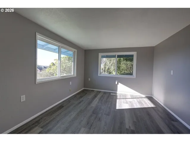 a bathroom with a toilet