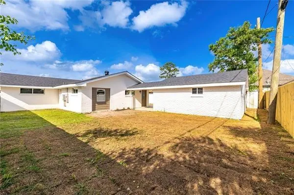 $255,000 | 404 Alpaca Drive, Arabi, LA 70032