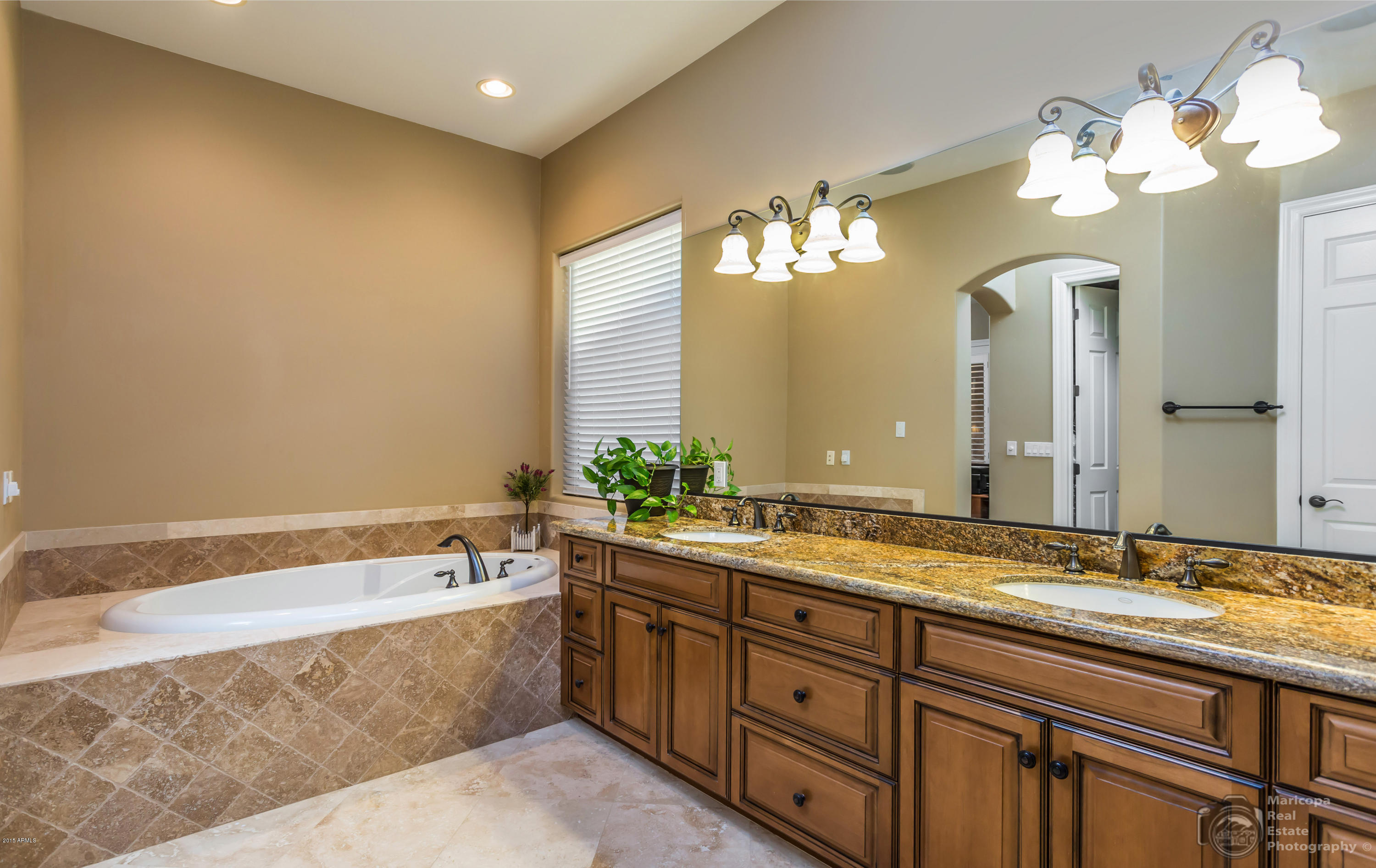 3913 West Carver Road Laveen, AZ 85339 - Photo 14 of 27 15