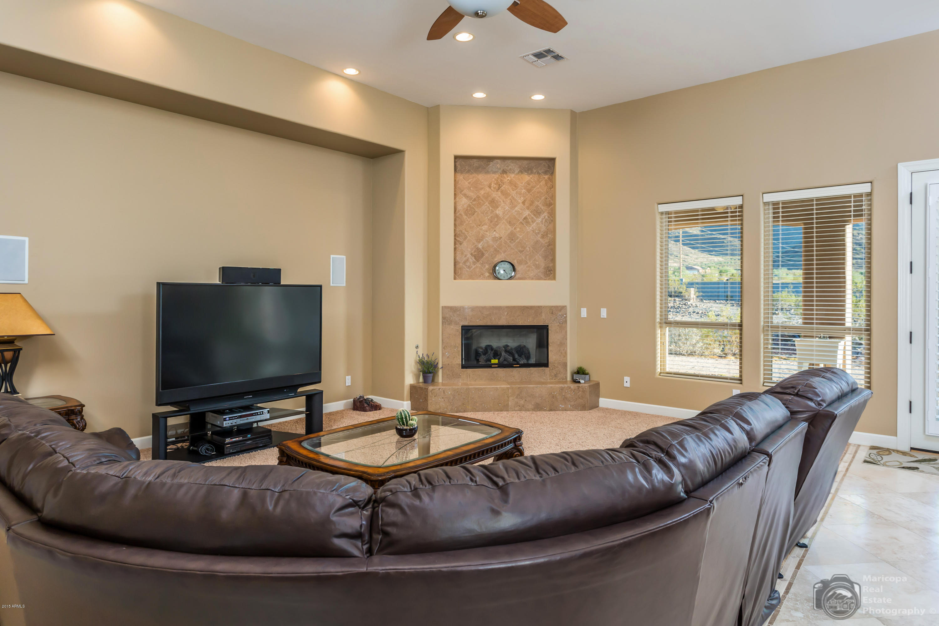 3913 West Carver Road Laveen, AZ 85339 - Photo 3 of 27 4