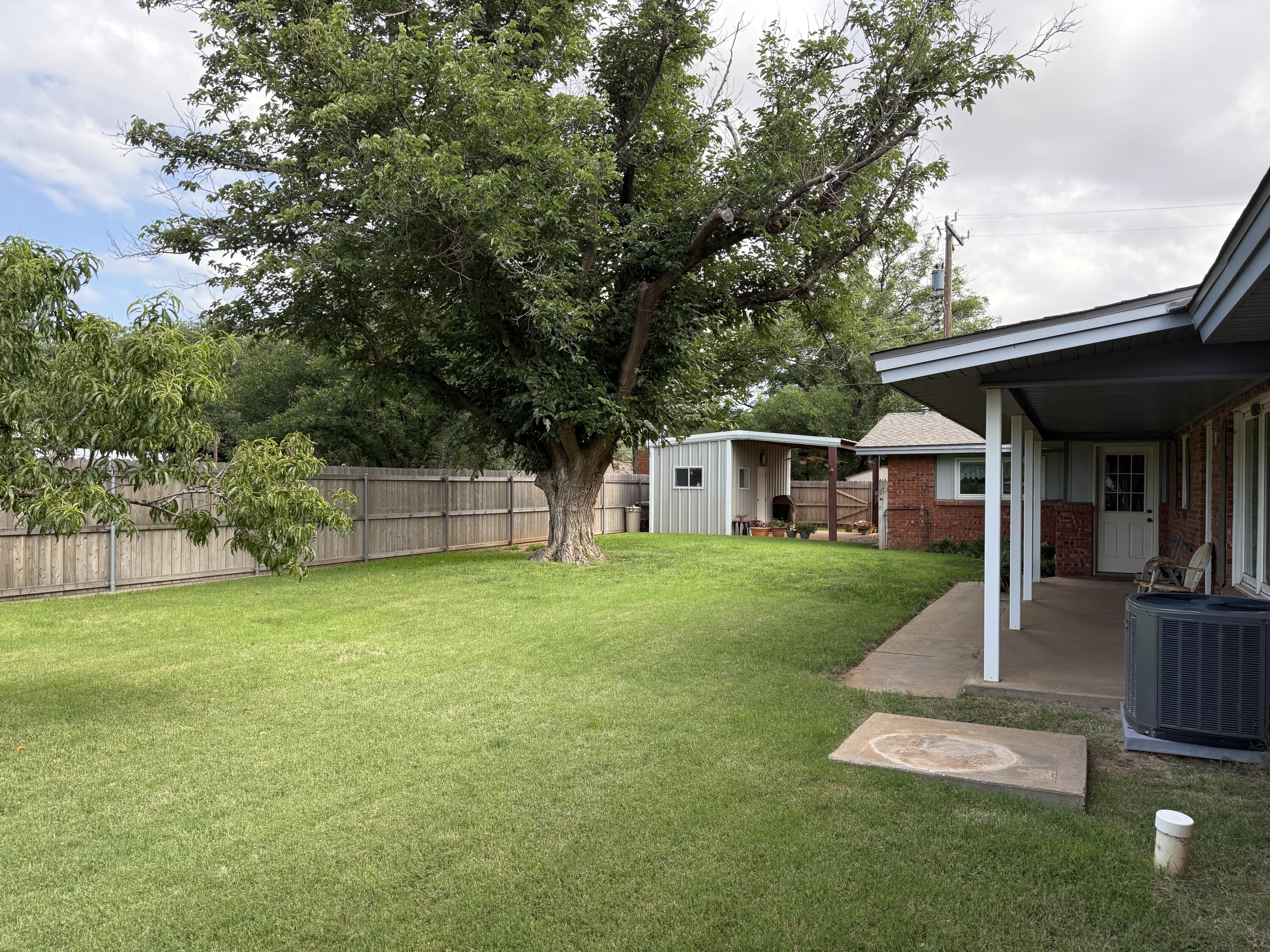 1901 Avenue R Tahoka, TX 79373 - Photo 28 of 32 IMG_3069