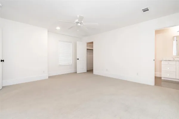 $3,695 | 3821 North Braeswood Boulevard, Unit C, Houston, TX 77025