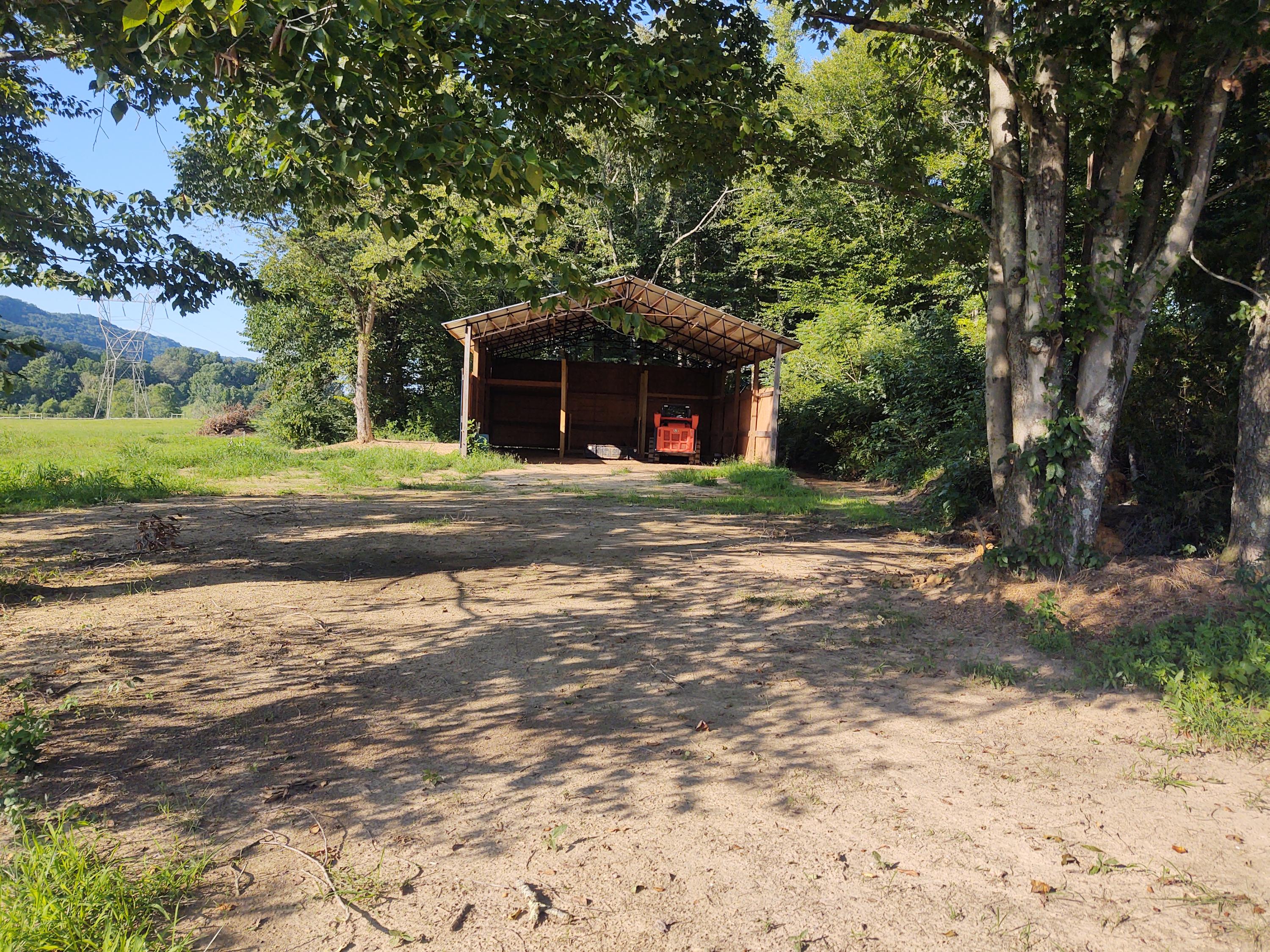 3711 Dutch Valley Road Clinton, TN 37716 - Photo 8 of 17 IMG_20200809_181351853