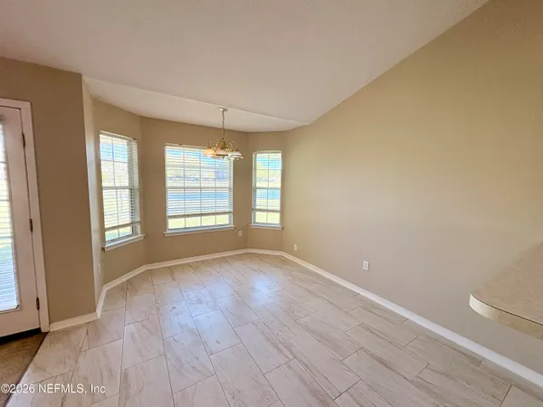 $2,400 | 15677 Moss Hollow Drive, Jacksonville, FL 32218