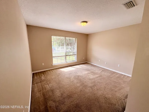 $2,400 | 15677 Moss Hollow Drive, Jacksonville, FL 32218