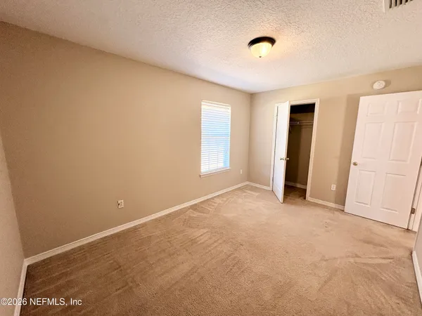 $2,400 | 15677 Moss Hollow Drive, Jacksonville, FL 32218