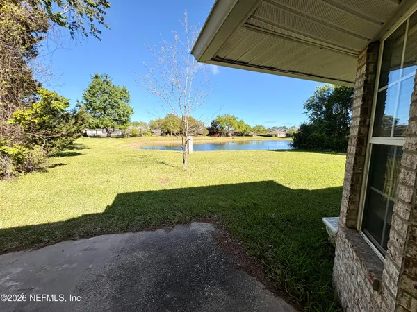 $2,400 | 15677 Moss Hollow Drive, Jacksonville, FL 32218