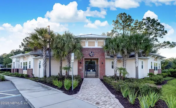 $2,400 | 15677 Moss Hollow Drive, Jacksonville, FL 32218