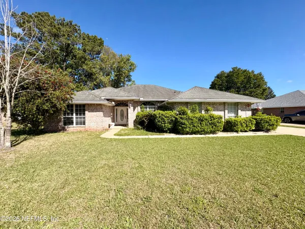 $2,400 | 15677 Moss Hollow Drive, Jacksonville, FL 32218
