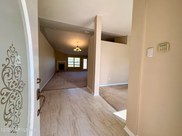 $2,400 | 15677 Moss Hollow Drive, Jacksonville, FL 32218