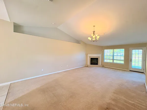 $2,400 | 15677 Moss Hollow Drive, Jacksonville, FL 32218