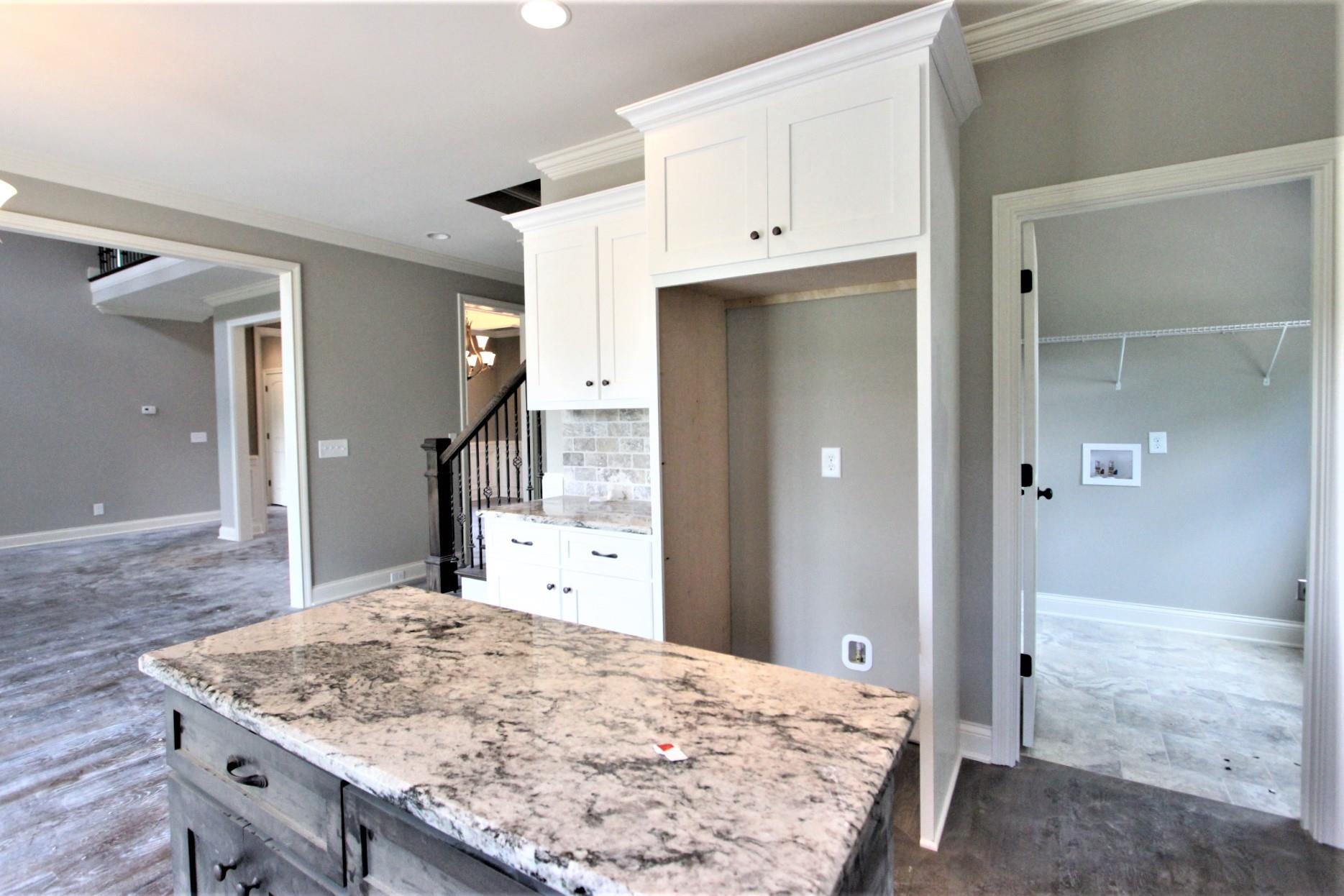 80 Cherokee Dock Road, Unit 13 Lebanon, TN 37087 - Photo 14 of 28 Kitchen With Island