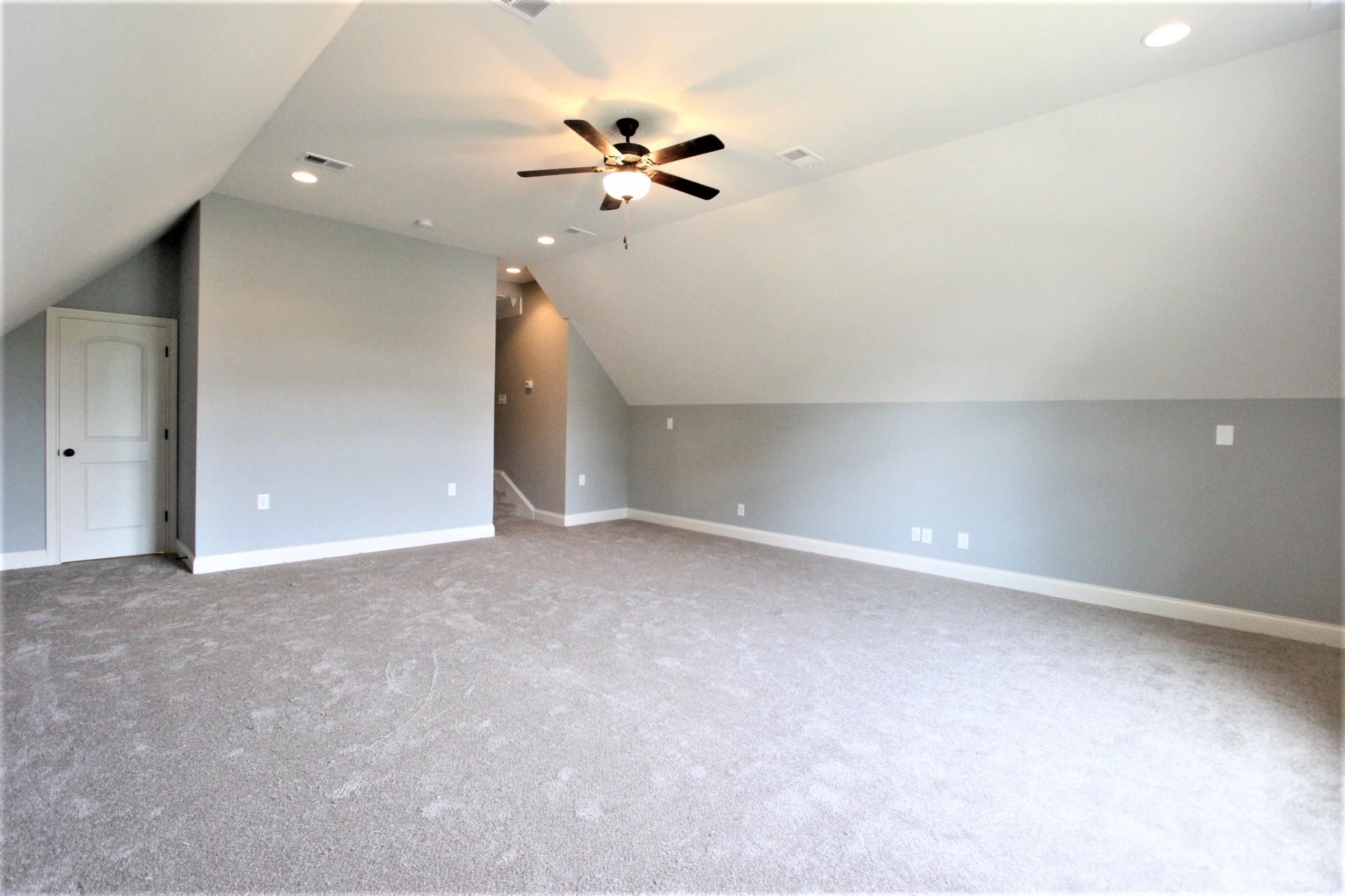 80 Cherokee Dock Road, Unit 13 Lebanon, TN 37087 - Photo 23 of 28 Bonus Room