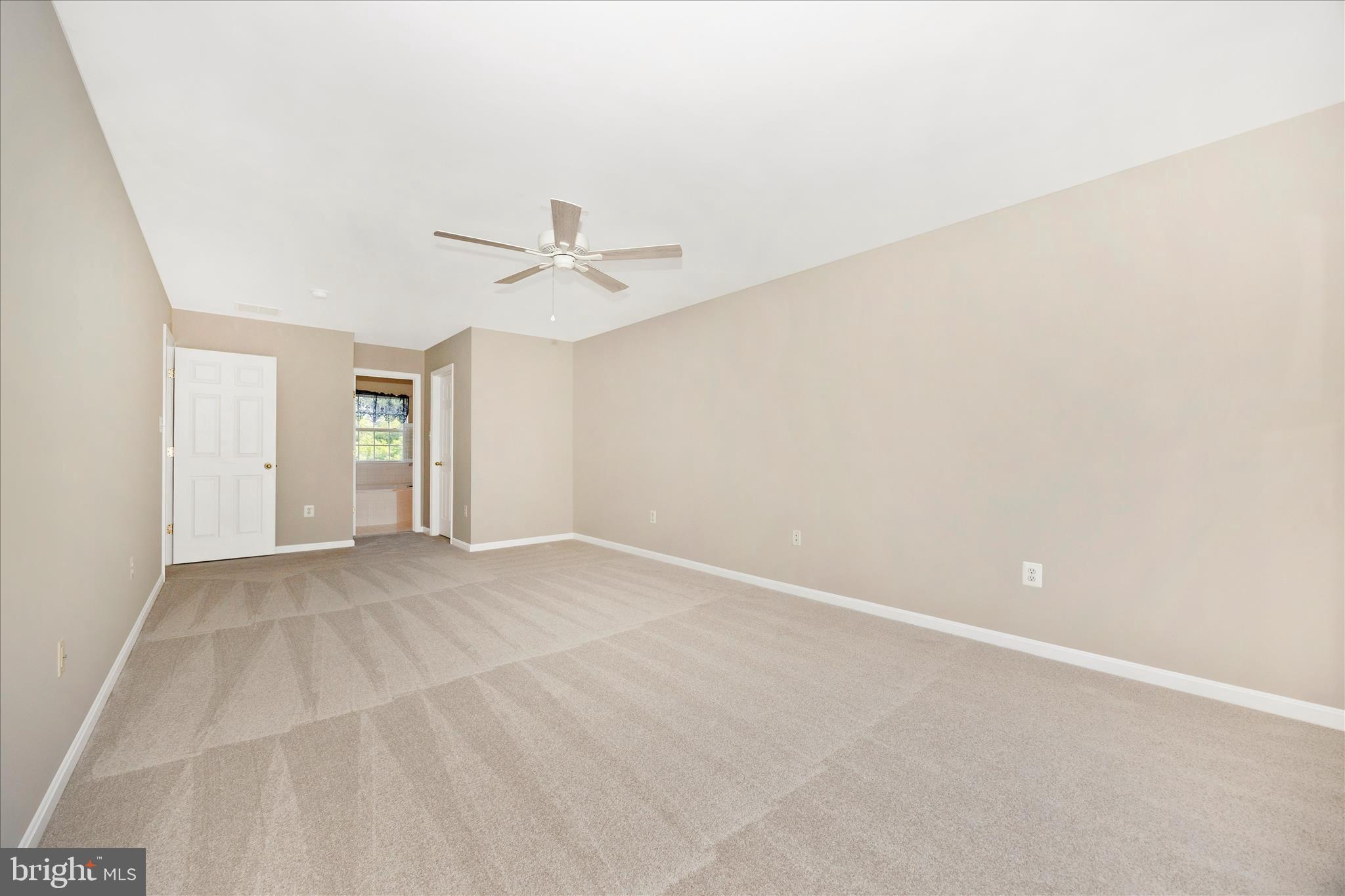 3810 Roundtree Road Jefferson, MD 21755 - Photo 29 of 55 Primary Bedroom