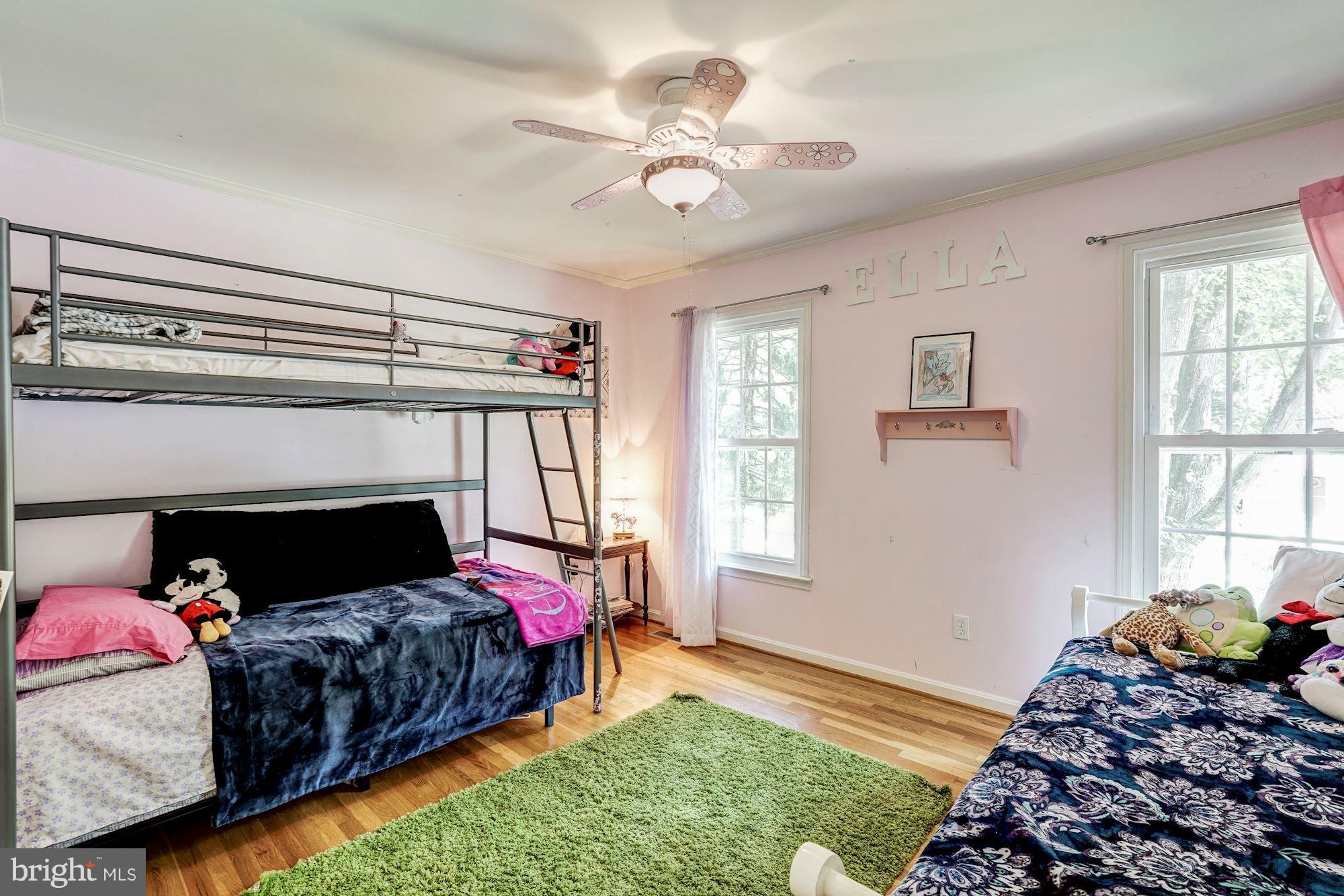 11521 Running Cedar Road Reston, VA 20191 - Photo 20 of 30 Bedroom