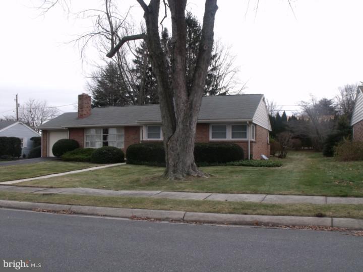 3108 Merritt Parkway Sinking Spring, PA 19608 - Photo 3 of 21 Exterior Front