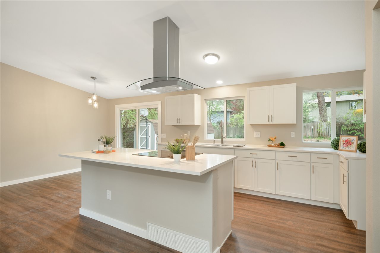 11320 East 44th Place Spokane Valley, WA 99206 - Photo 3 of 18 Gallery Image 3