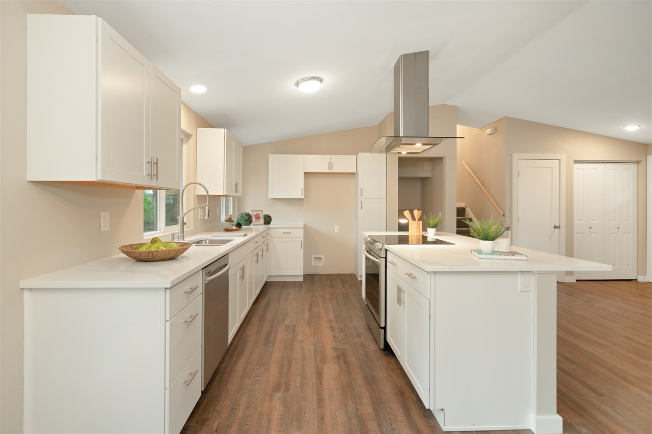 11320 East 44th Place Spokane Valley, WA 99206 - Photo 5 of 18 Gallery Image 5