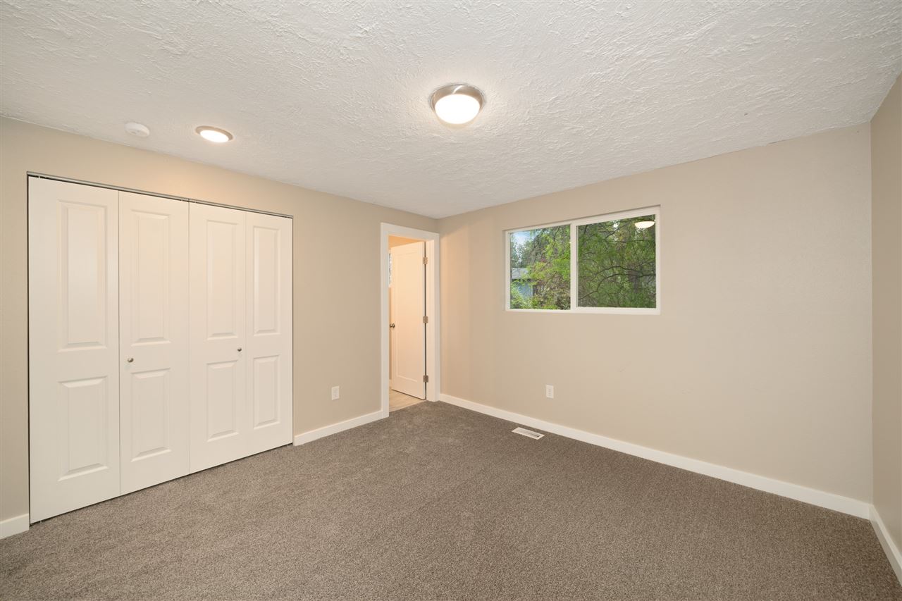 11320 East 44th Place Spokane Valley, WA 99206 - Photo 9 of 18 Gallery Image 9