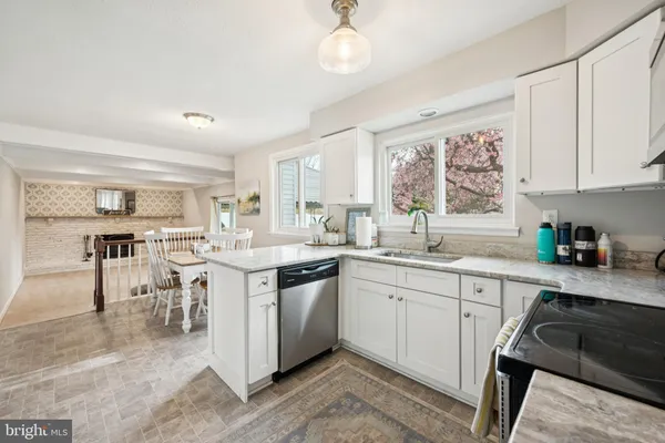 $675,000 | 704 Cornwallis Drive, Mount Laurel, NJ 08054