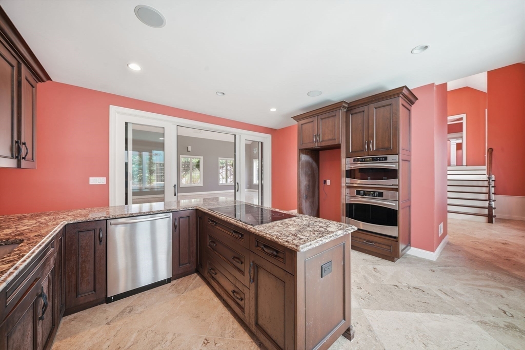 3 Regency Ridge Andover, MA 01810 - Photo 16 of 42 Gallery Image 16