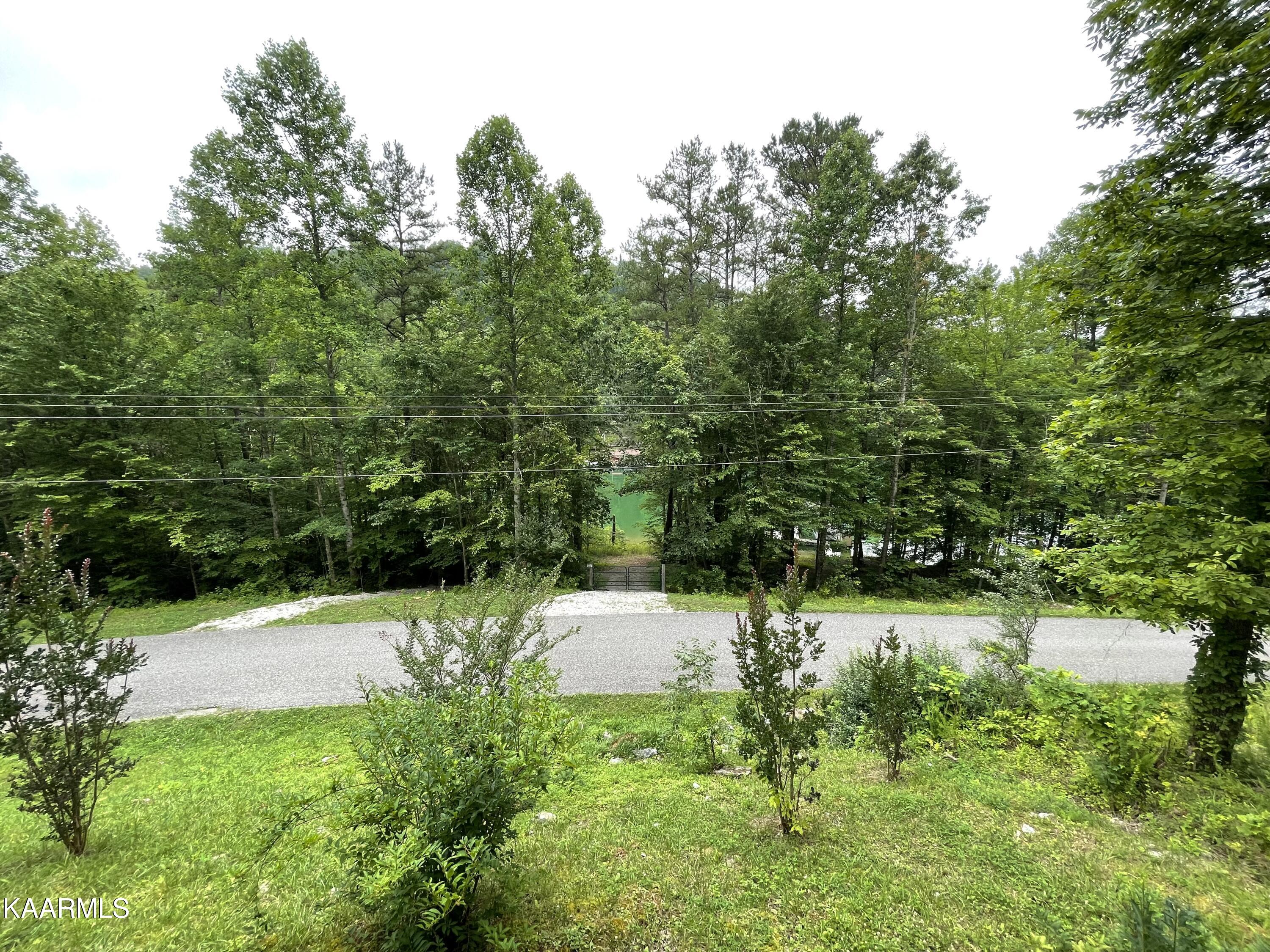 270 East Norris Point Road La Follette, TN 37766 - Photo 24 of 40 IMG_2783