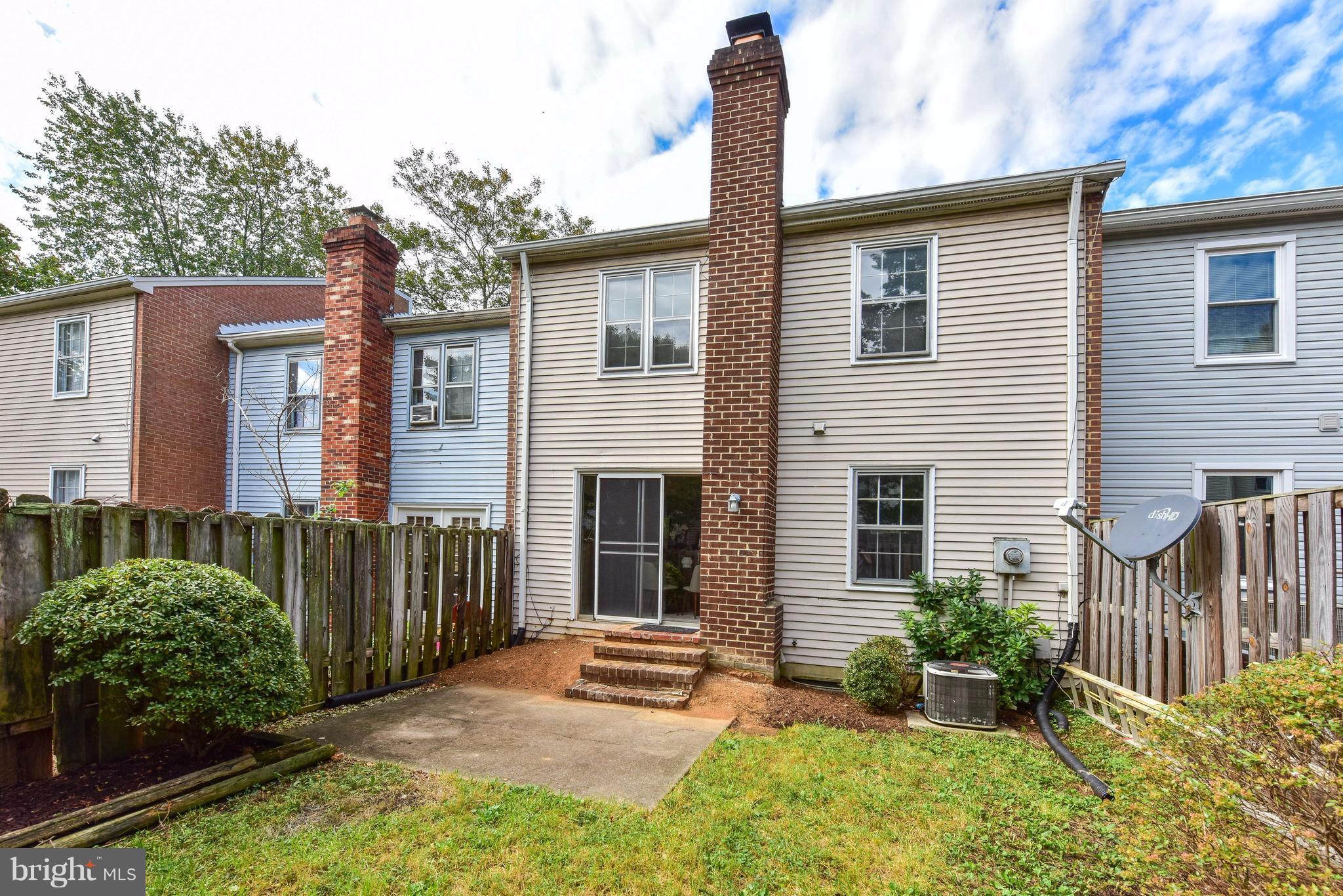 8467 Brainerd Court Springfield, VA 22153 - Photo 24 of 30 Exterior (Rear)