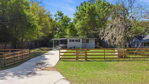 $169,000 | 18170 Spangler Avenue, Brooksville, FL 34604