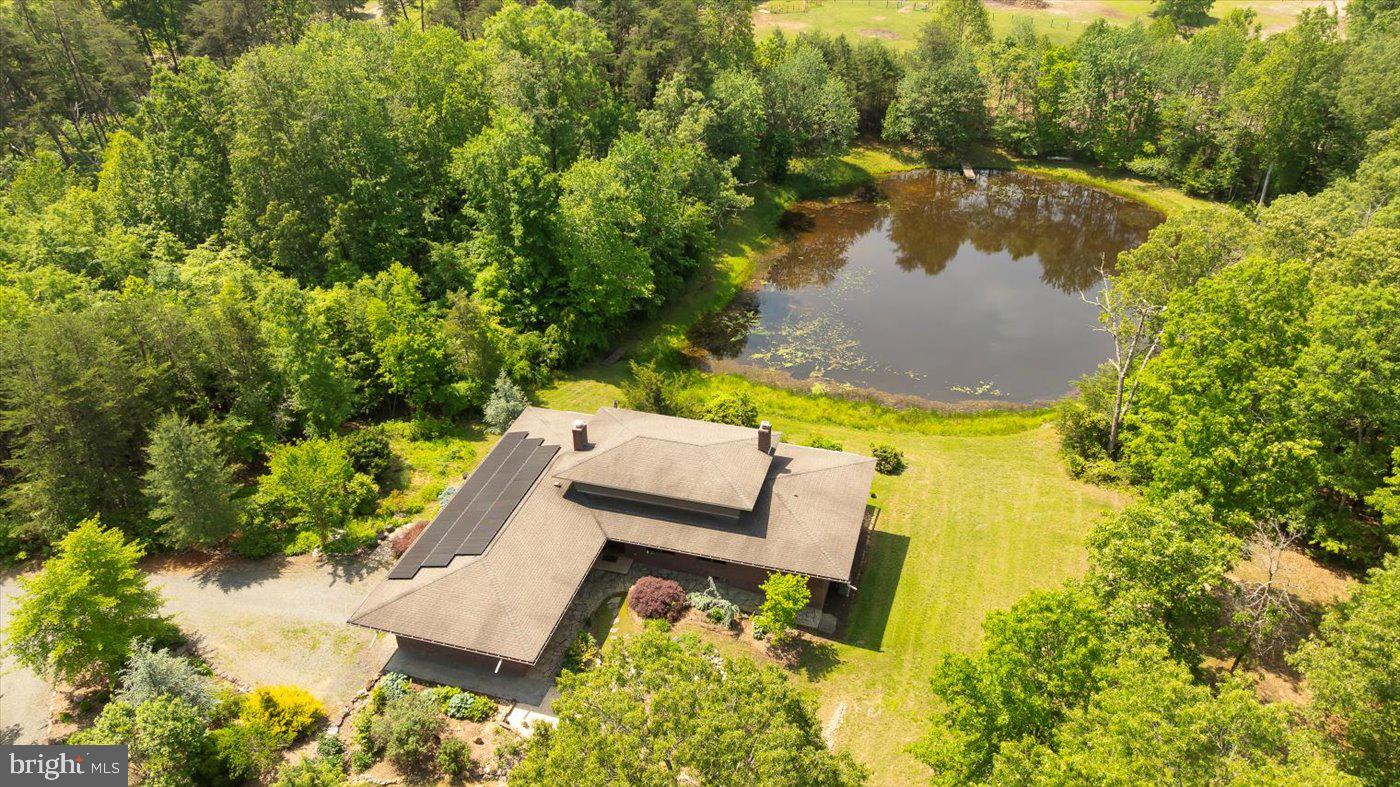 29227 General Rhodes Lane Rhoadesville, VA 22542 - Photo 106 of 129 an aerial view of a house with a yard