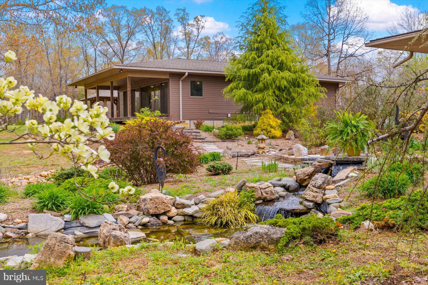 29227 General Rhodes Lane Rhoadesville, VA 22542 - Photo 38 of 129 Koi pond