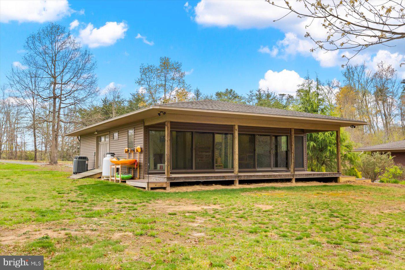 29227 General Rhodes Lane Rhoadesville, VA 22542 - Photo 46 of 129 Studio Apartment/Workshop