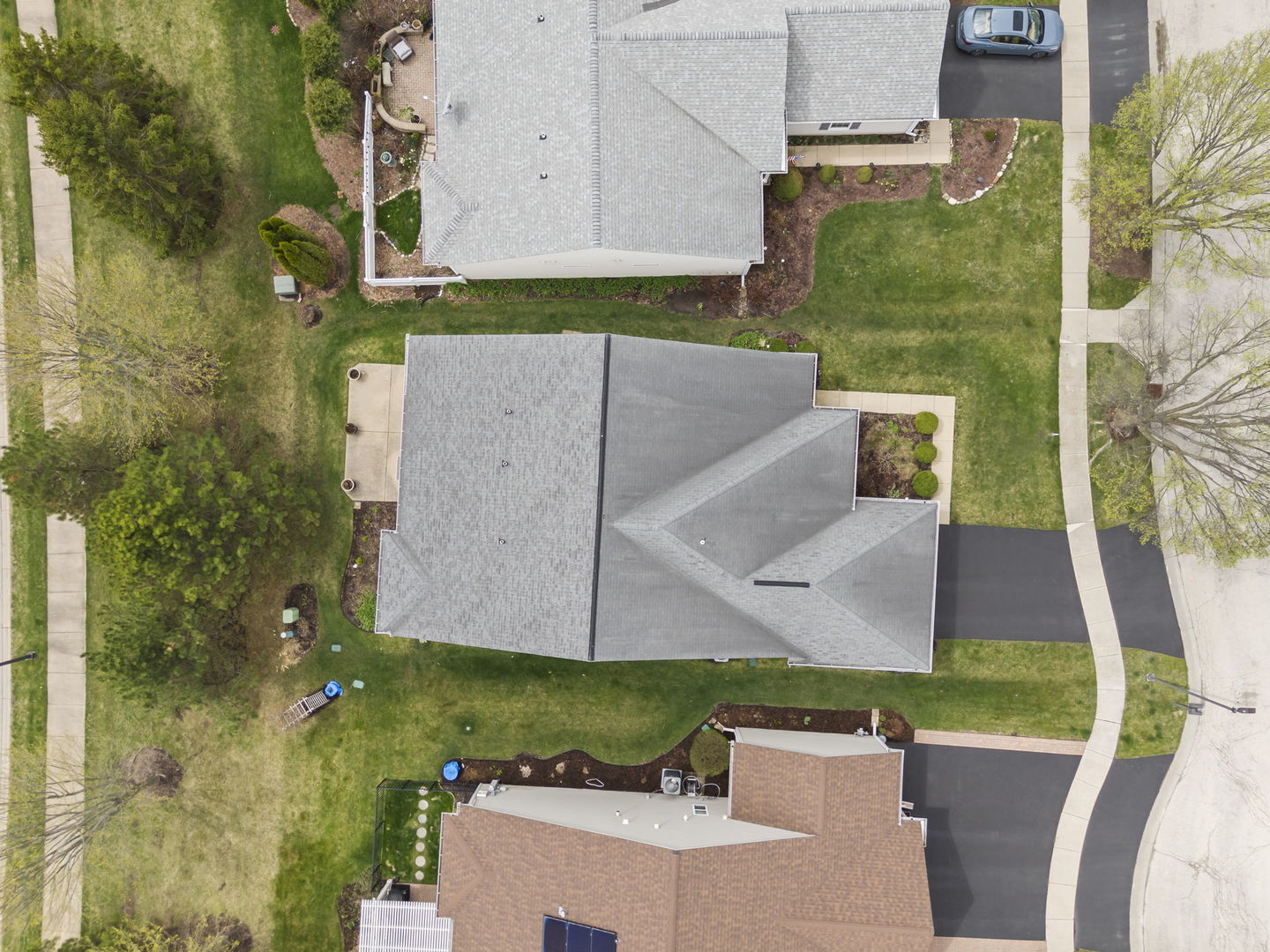 14013 Francesca Cove Huntley, IL 60142 - Photo 31 of 60 an aerial view of a house with a garden