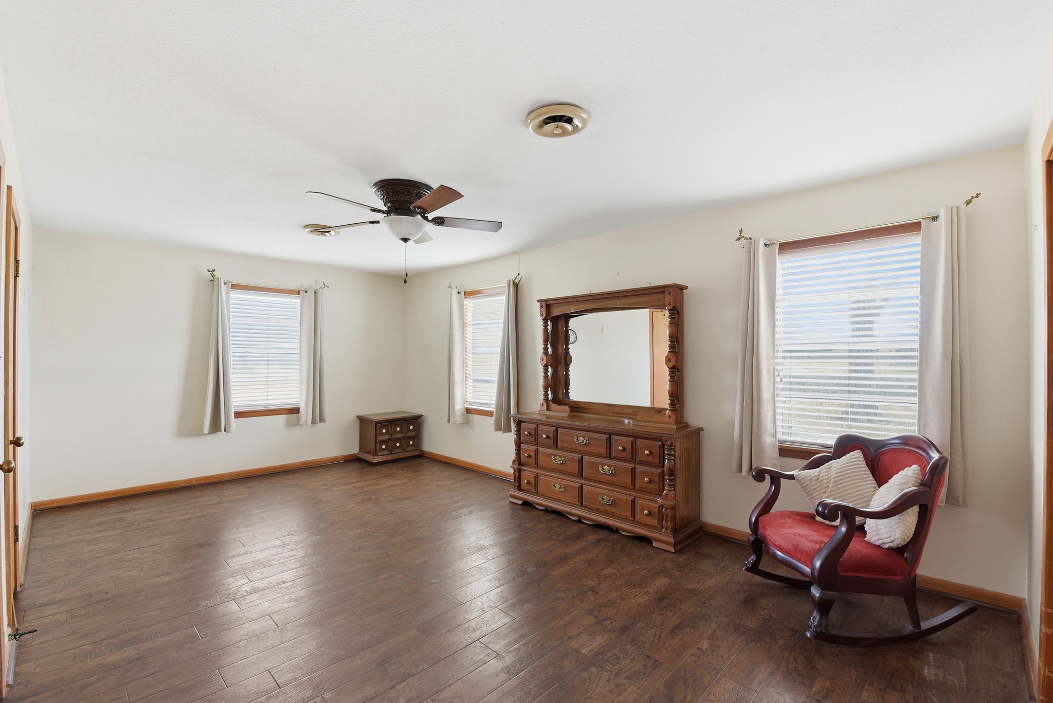 1839 West Henderson Road Angleton, TX 77515 - Photo 17 of 50