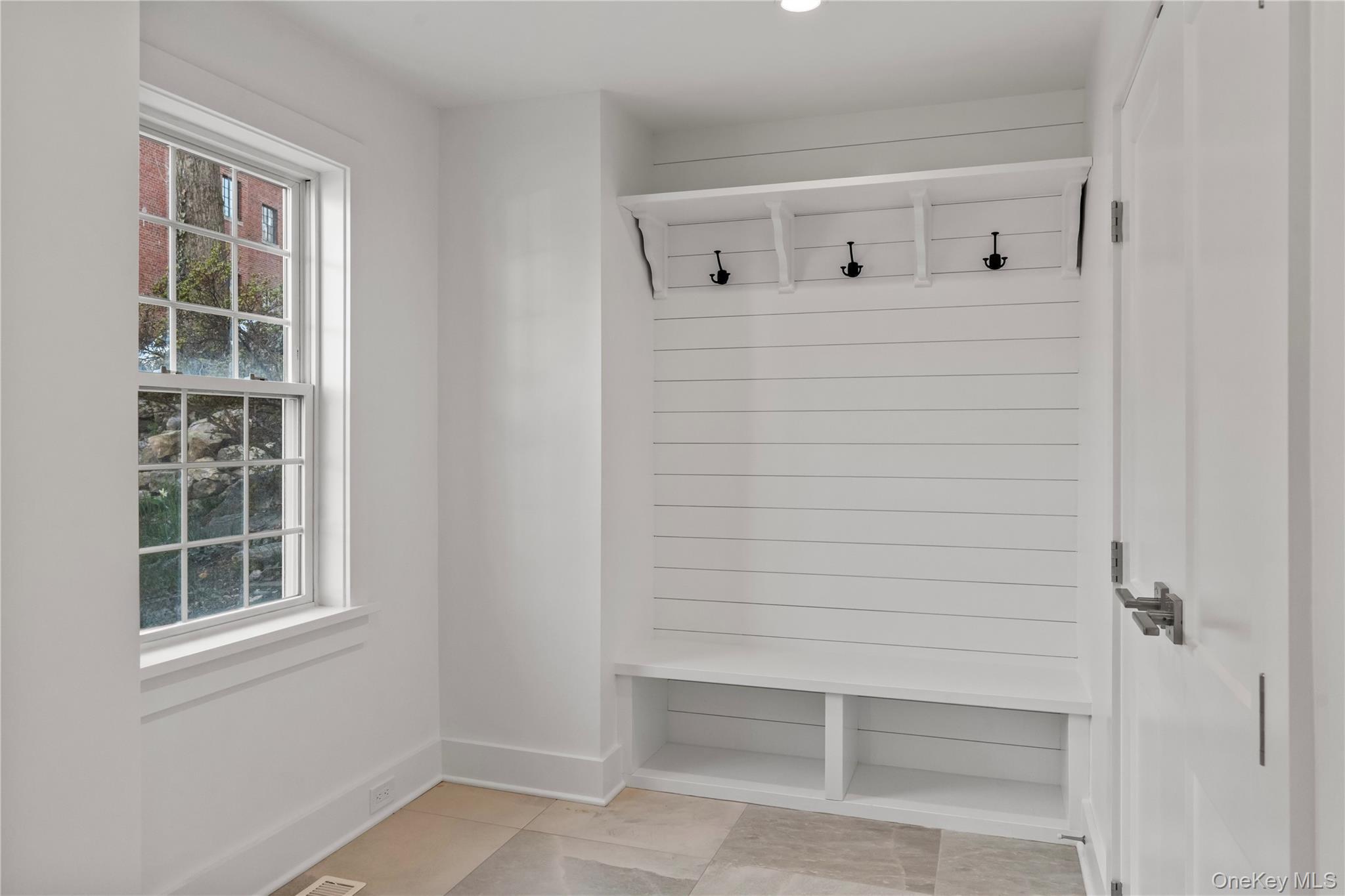 26 Latimer Lane Bronxville, NY 10708 - Photo 14 of 37 Front entry mudroom.