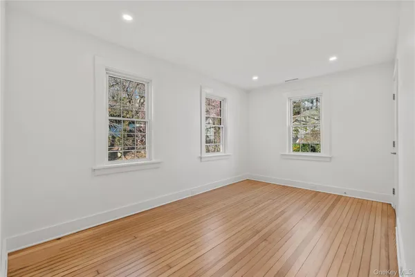 $14,995 | 26 Latimer Lane, Bronxville, NY 10708