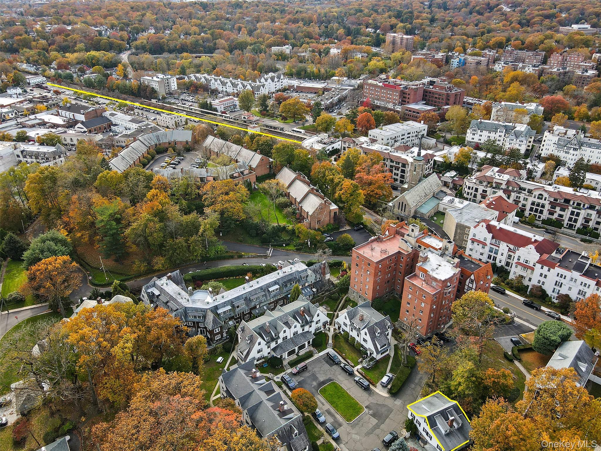 26 Latimer Lane Bronxville, NY 10708 - Photo 37 of 37 an aerial view of a city with lots of residential buildings