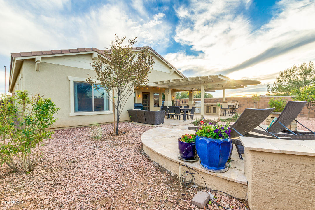 2806 East Trigger Way Gilbert, AZ 85297 - Photo 51 of 96 55-Trigger