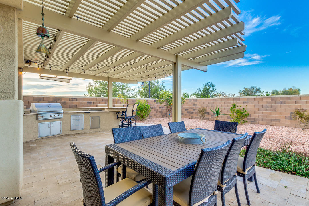 2806 East Trigger Way Gilbert, AZ 85297 - Photo 63 of 96 67-Trigger