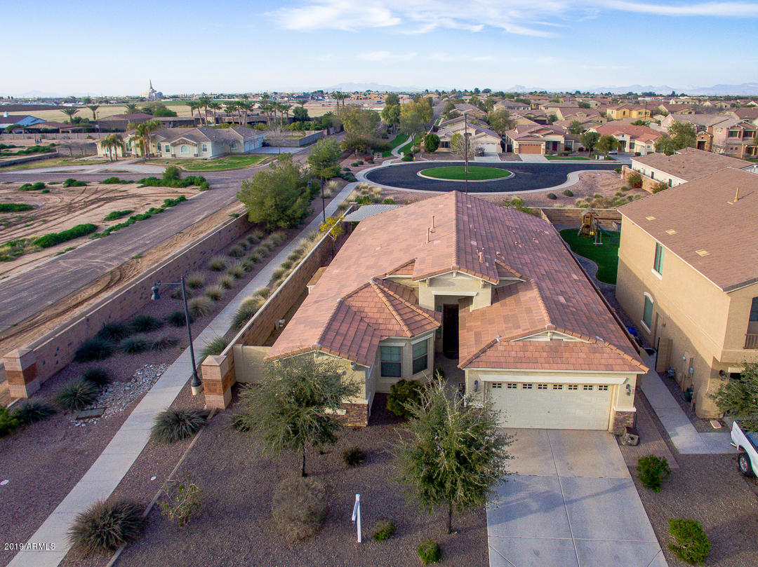 2806 East Trigger Way Gilbert, AZ 85297 - Photo 79 of 96 01-Trigger