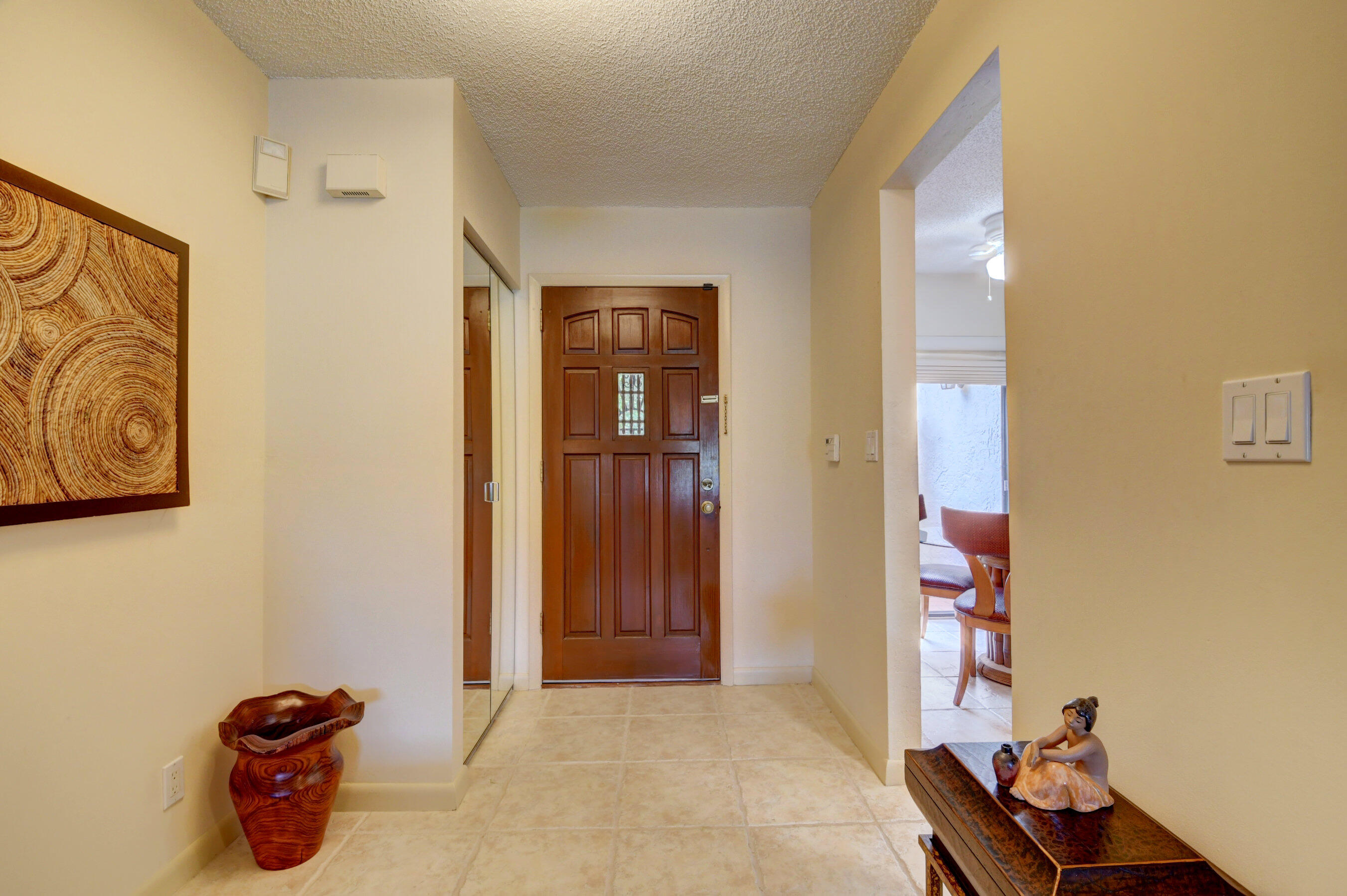 7744 La Mirada Drive Boca Raton, FL 33433 - Photo 4 of 32 foyer