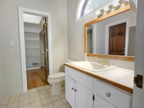 $1,095,000 | 100 Kirkwood Place, Spartanburg, SC 29306