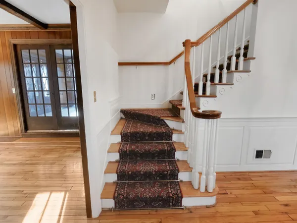 $1,095,000 | 100 Kirkwood Place, Spartanburg, SC 29306