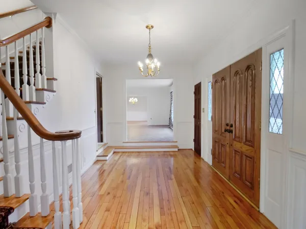 $1,095,000 | 100 Kirkwood Place, Spartanburg, SC 29306