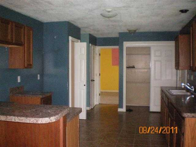 8115 Dunn Road Munith, MI 49259 - Photo 4 of 14 Photo 4