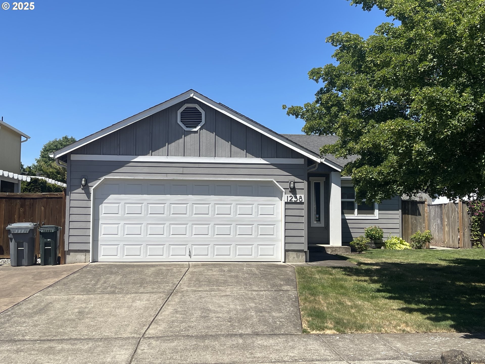 1238 Colton Way Eugene, OR 97402 - Photo 1 of 21 Gallery Image 1