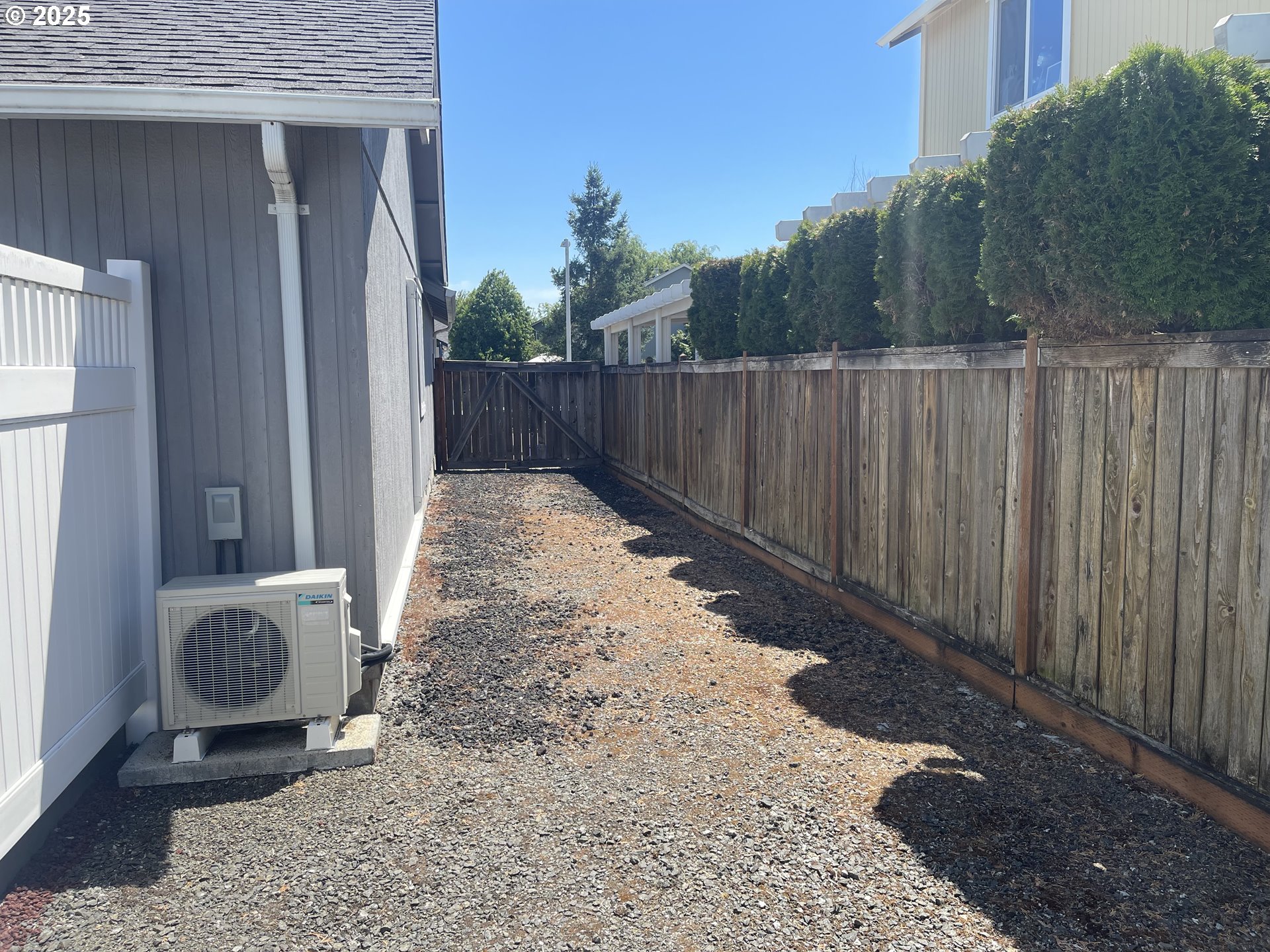 1238 Colton Way Eugene, OR 97402 - Photo 18 of 21 Gallery Image 18