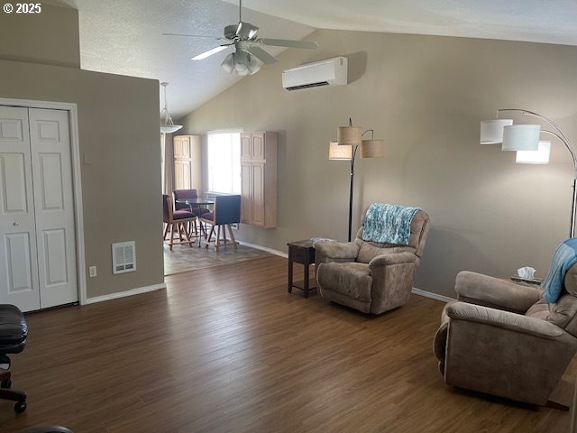1238 Colton Way Eugene, OR 97402 - Photo 6 of 21 Gallery Image 6